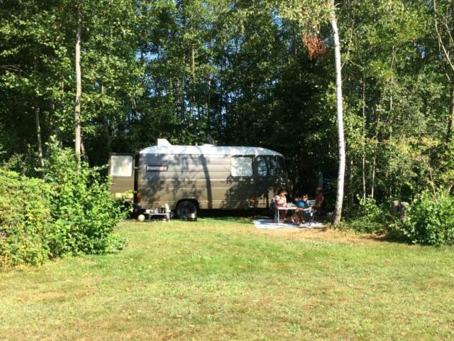 ホテル Camping Les Arbois Montjay  エクステリア 写真